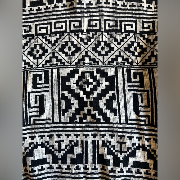 Vintage TJW Mervyn’s Black Geometric Acrylic Sweater Crewneck 80s Mens S Aztec - Picture 4 of 10